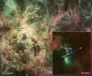 Hubble Catches Heavyweight Star Speeding Out Of 30 Doradus