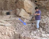 Ancient hearth in Israel shows early, daily use of controlled fire