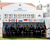 G8 ministers pledge 'strong will' on climate amid doubts