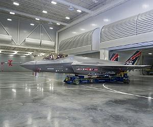 JSF Demo Model AF-1 Gets A Makeover