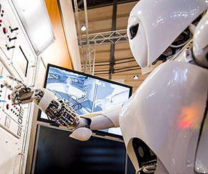 Literal Android: Google develops robots to replace people in manufacturing, retail