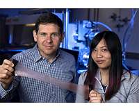 Squid skin inspires creation of next-generation space blanket