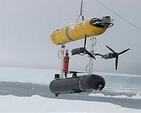 Robot returns 3-D images under Antarctic sea sheets