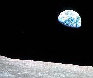 NASA's Lunar Reconnaissance Orbiter Brings 'Earthrise' to Everyone