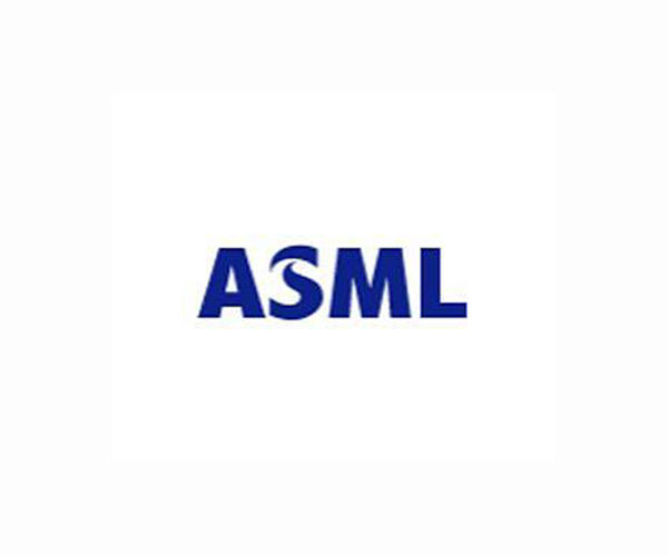 Dutch tech giant ASML posts stable profits, warns on China
