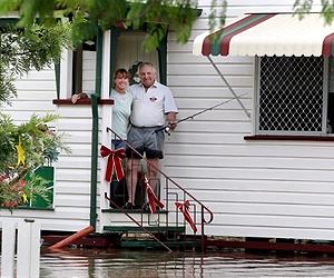 Floods force evacuations in eastern Australia