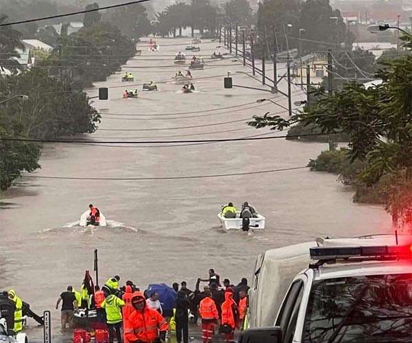 Floods, fires drive Australian home insurance 'crisis'