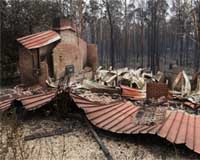 New arson attacks suspected as Australian fires rage