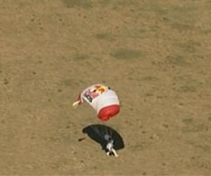 Supersonic skydiver's records confirmed