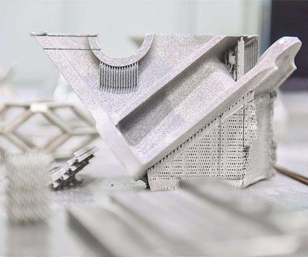 Russian scientists improve 3D printing technology for aerospace composites using oil waste