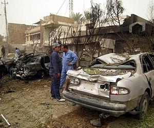 Baghdad suicide bomb kills five as standoff deepens