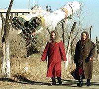 Russian Cosmonauts Lament Cash Shortage