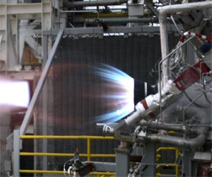 Blue Origin Tests Rocket Engine Thrust Chamber