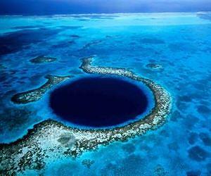 US says bombs dropped on Australia reef to avoid boats