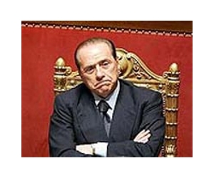 Berlusconi inches toward political eclipse