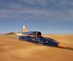 British speed record car project falling behind schedule