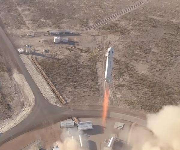Blue Origin postpones Texas launch of experiments for NASA, universities