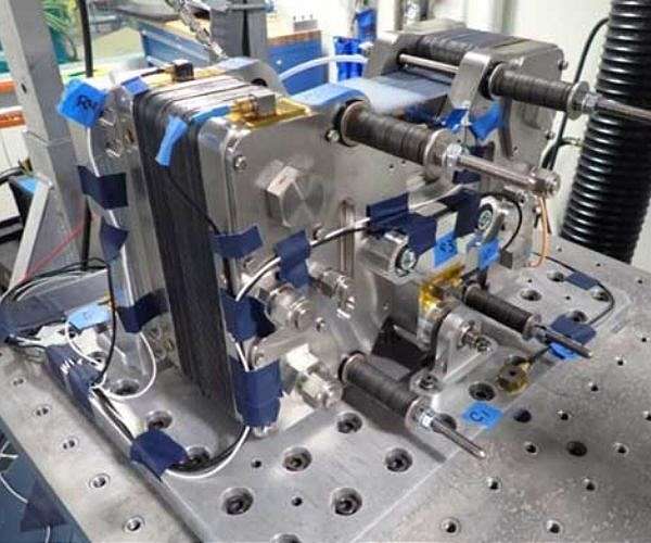Blue Origin and Nimbus validate fuel cells for lunar life support