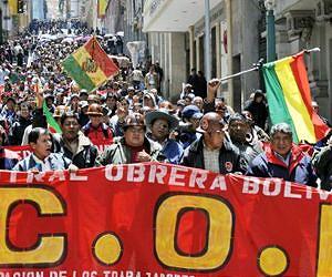 Thousands stage pro-government rally in Bolivia