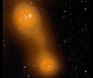 Planck discovers filament of hot gas linking two galaxy clusters