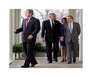 From start, Bush team focused on war with Iraq: documents