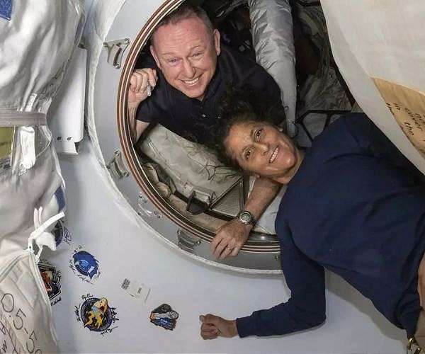 More wait for stranded astronauts after replacement crew delayed