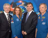 Two Canadians Meet In Space