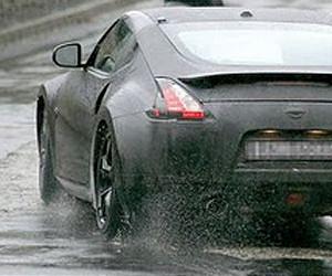 Automakers embrace high-tech in safety drive