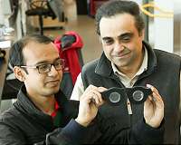 Smart glasses can automatically focus on what wearer sees
