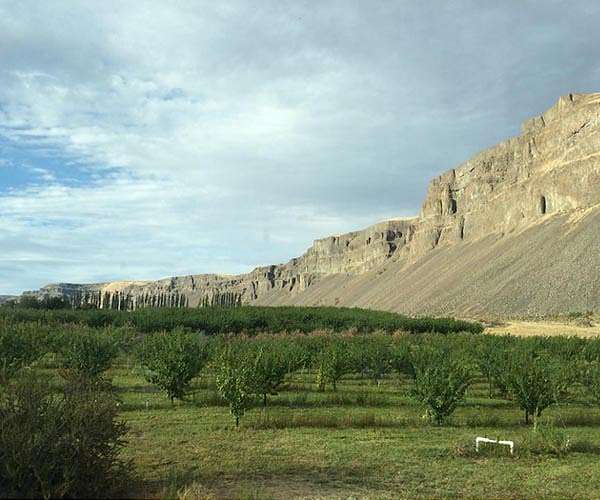 Tilting of Earth's crust governed the flow of ancient megafloods