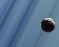 Cassini Spacecraft Witnesses Saturn's Blues
