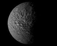 Landslides on Ceres reflect hidden ice