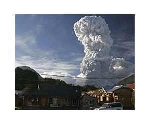 Chilean volcano erupts, forces mass evacuations