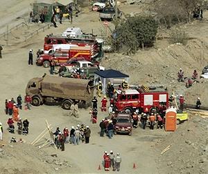 Trapped miners in Chile are alive after 17 days