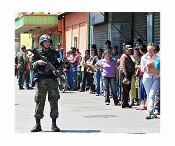 Chile to deploy troops to borders to slow migrant flow