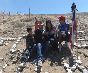 Chile miners return to Camp Hope