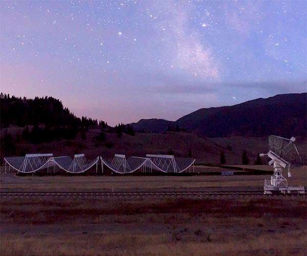 Astronomers detect a radio heartbeat billions of light-years from Earth
