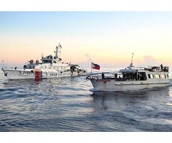 China, Philippines agree to talk more on South China Sea flare-ups