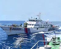 Vietnam issues request to China to move oil rig and escort vessels
