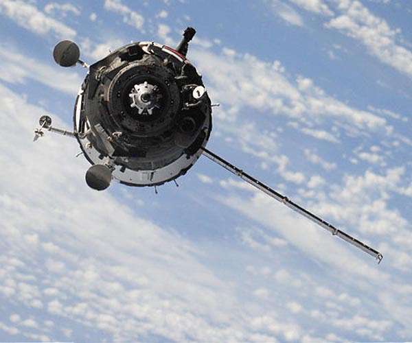 China launches new optical remote-sensing satellite