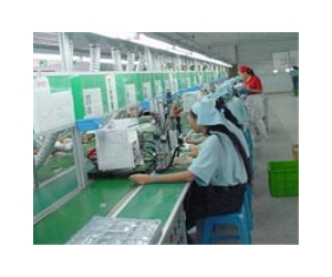 China official manufacturing index expands in December