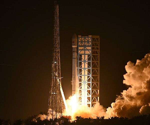 New rocket debuts at Hainan spaceport with advanced design
