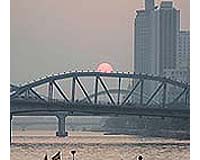 Lead scares highlight China's environmental dilemma
