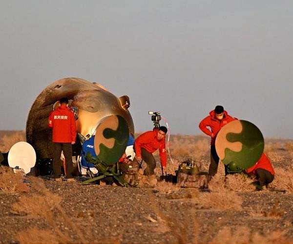 Chinese astronauts return to Earth with fruitful experimental results