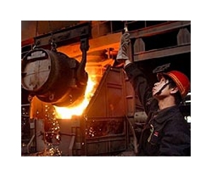 Steel industry slams emissions 'set-aside'