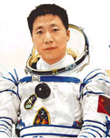 Russia Invites China's 1st Spaceman To Moon Flight