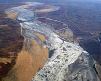 Water pollution in alluvial rivers is studied by an innovative and efficient approach