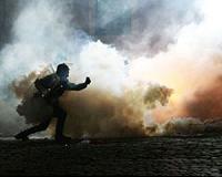 Tear gas grenades kill Iraq protesters as govt feels heat