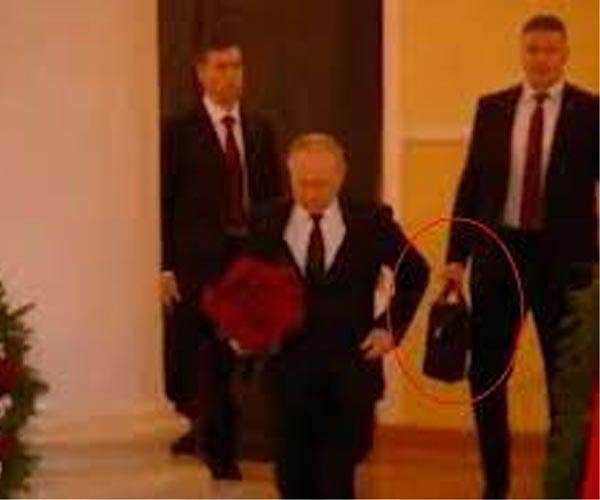 Putin proposes broader criteria for using nuclear arms