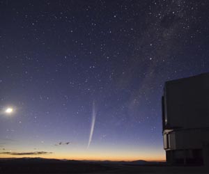 Christmas Comet Lovejoy Captured at Paranal